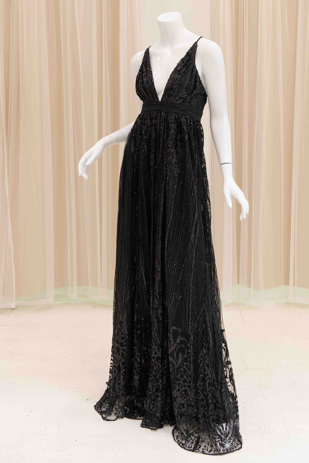 Ricarica Black Short Sleeve Sequined Sheath Formal Gown on sale 8